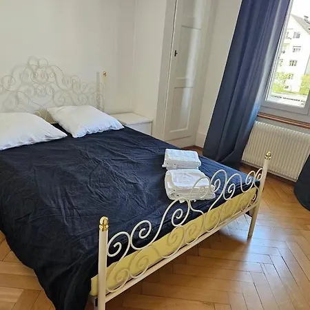 In Capital, Sleep Four Apartment